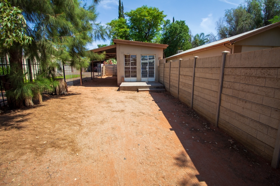 3 Bedroom Property for Sale in Oosterville Northern Cape